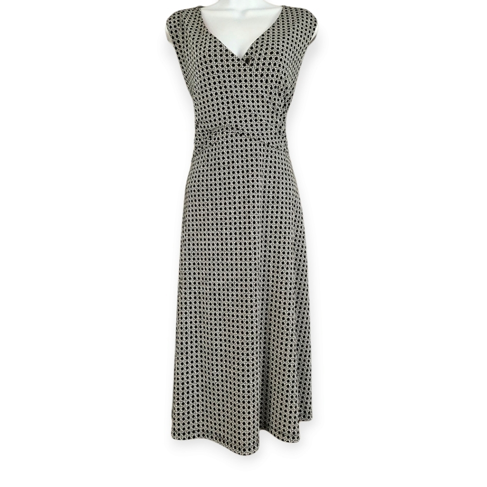 NWOT Lands End Black Whote Geometric Fit & Flare Faux Wrap Dress Womens Large - Picture 3 of 8